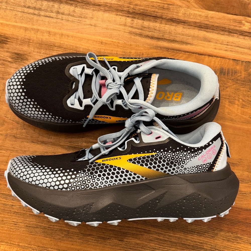 Brooks Caldera Blue and black Athletic Shoes - Picture 4 of 9